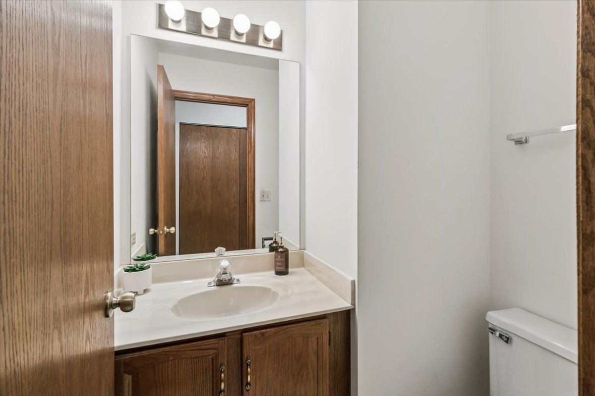 1315 Cheswick Court C Property Photo 8