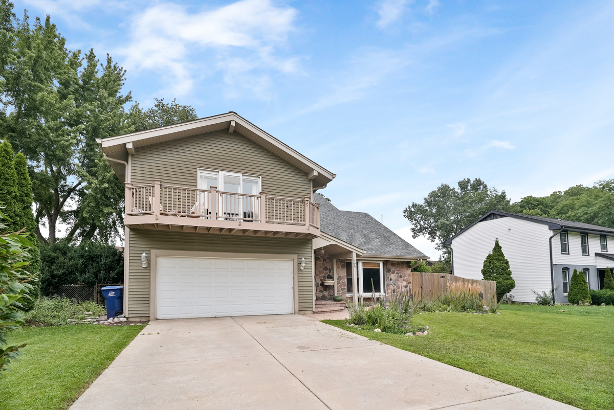 669 Tamarisk Terrace Property Photo 1