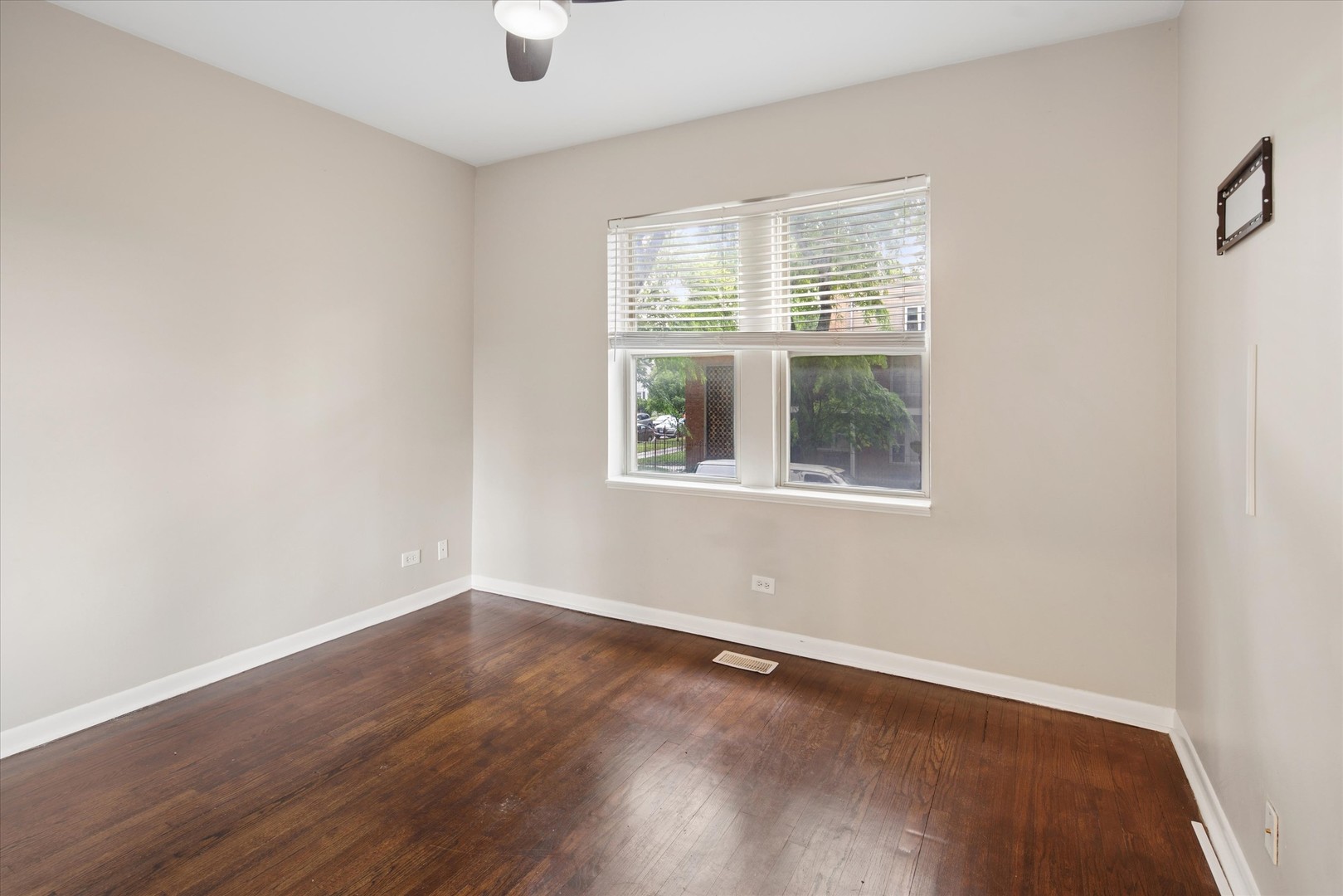 3923 W Ainslie Street 1e Property Photo 11