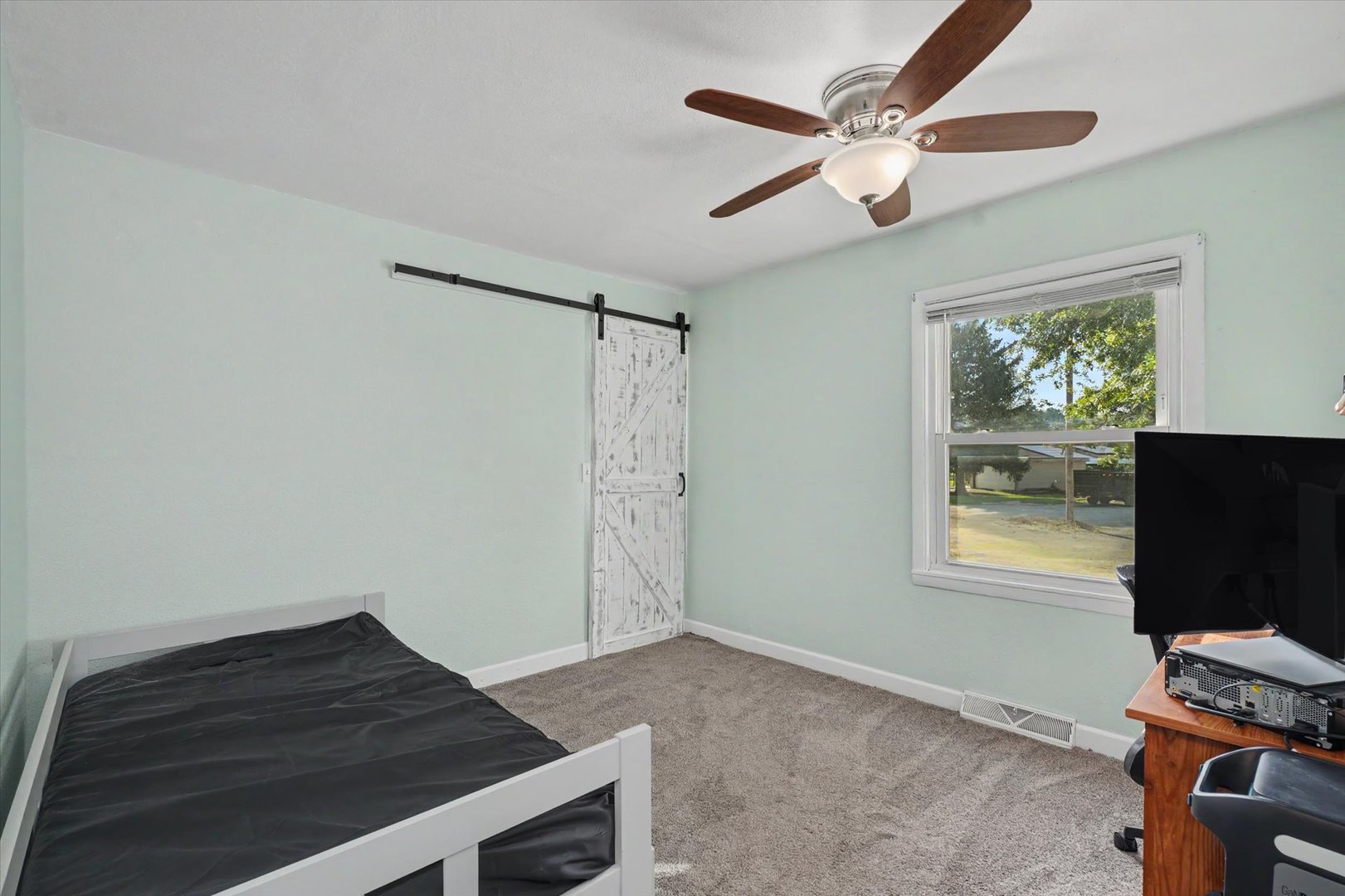 106 Mckinley Circle Property Photo 22