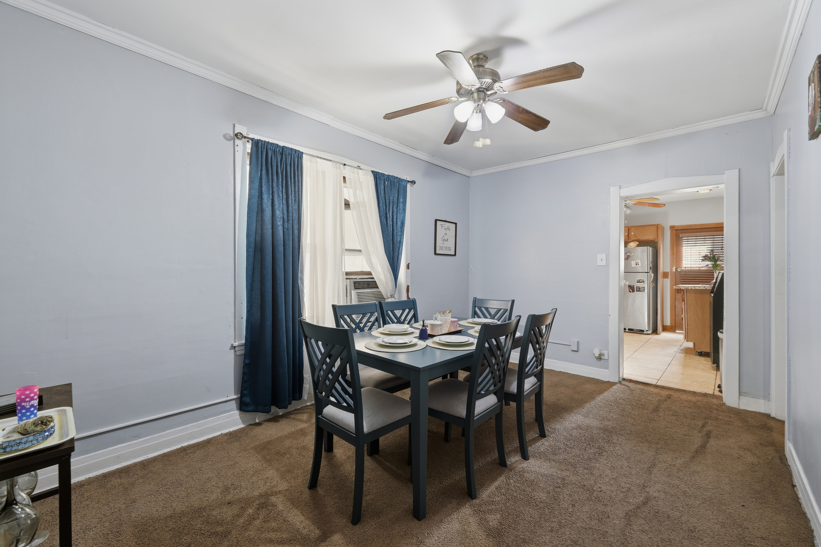 1810 N Linder Avenue Property Photo 5