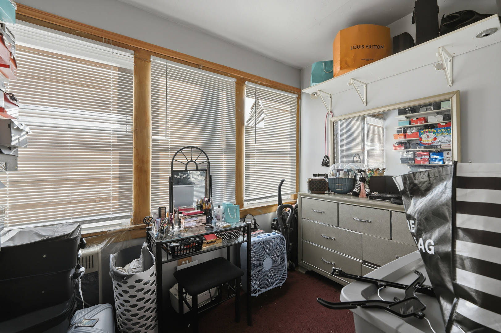 1810 N Linder Avenue Property Photo 11