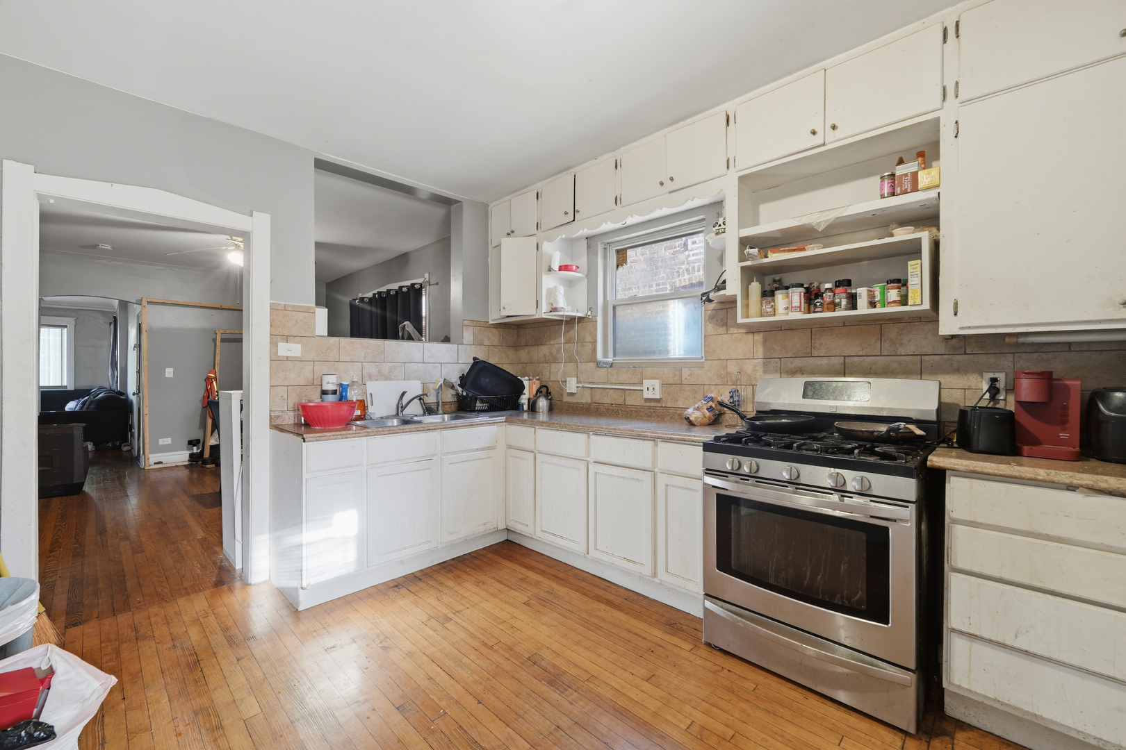 1810 N Linder Avenue Property Photo 16