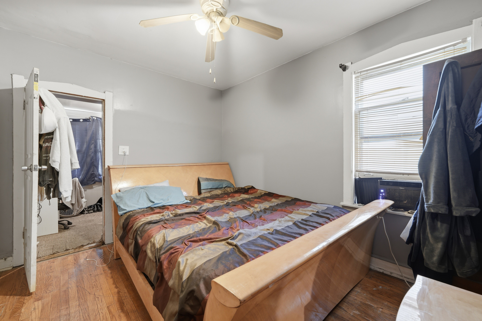 1810 N Linder Avenue Property Photo 18
