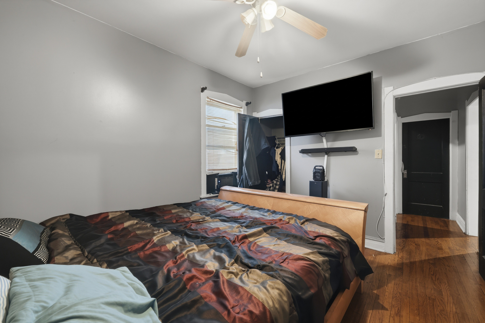 1810 N Linder Avenue Property Photo 19