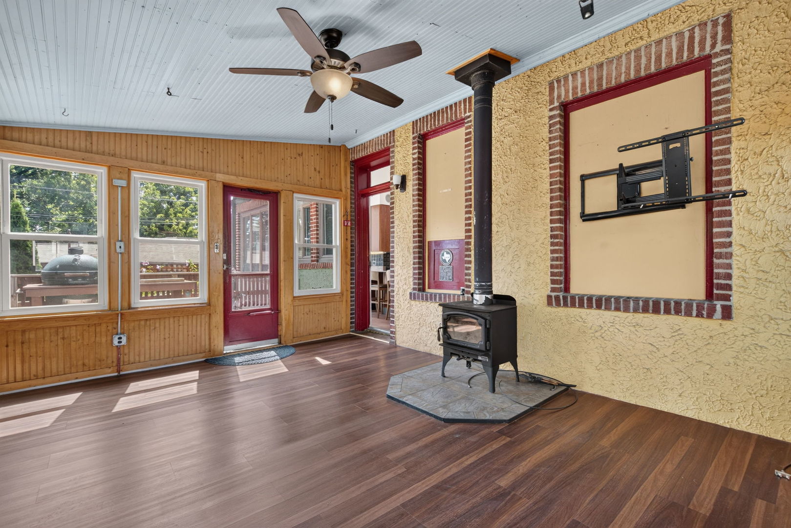 10637 S Oakley Avenue Property Photo 22