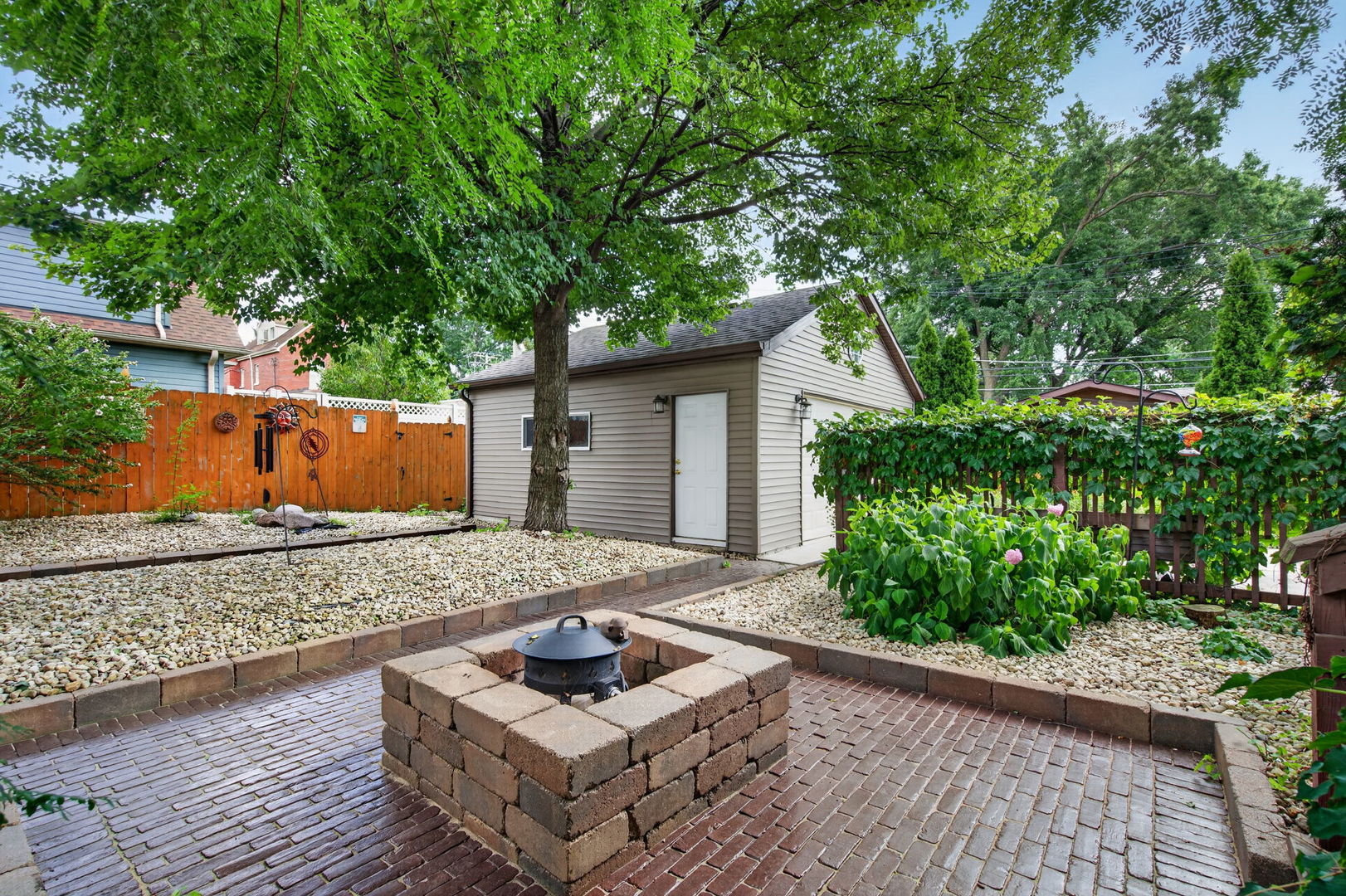 10637 S Oakley Avenue Property Photo 45