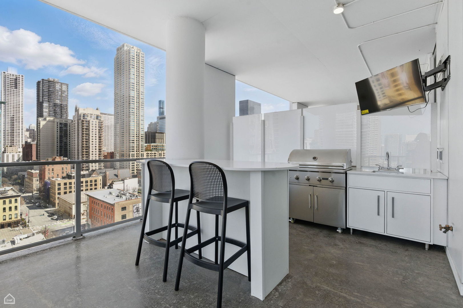 146 W Erie Street 703 Property Photo 16