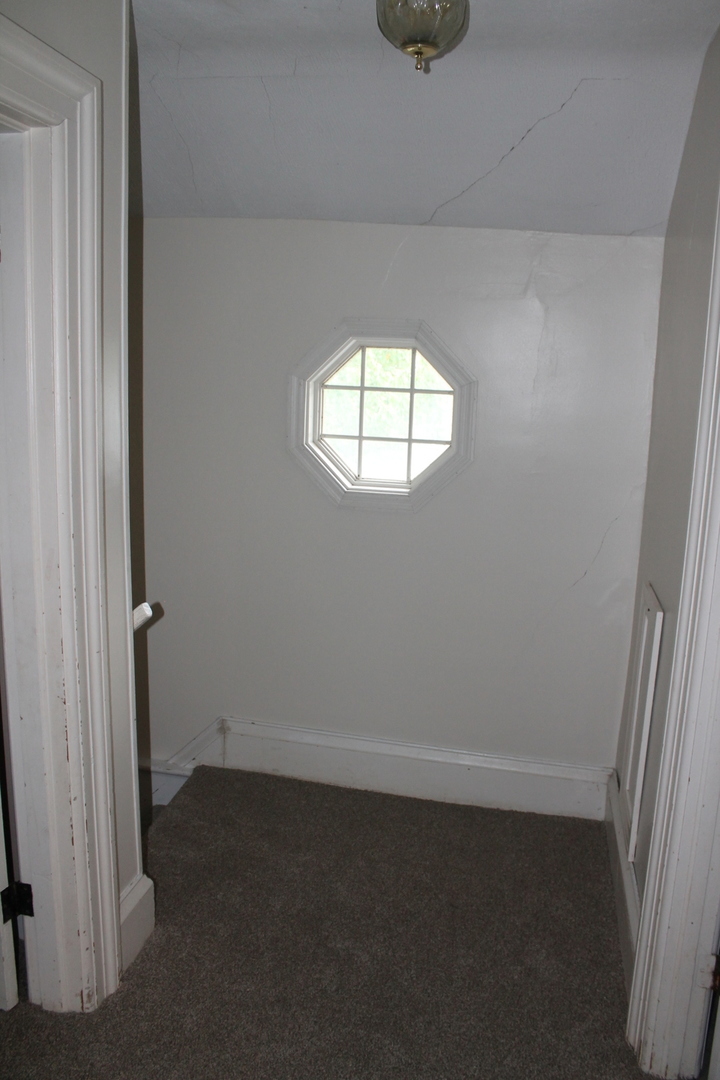 235 S Stewart Street Property Photo 37