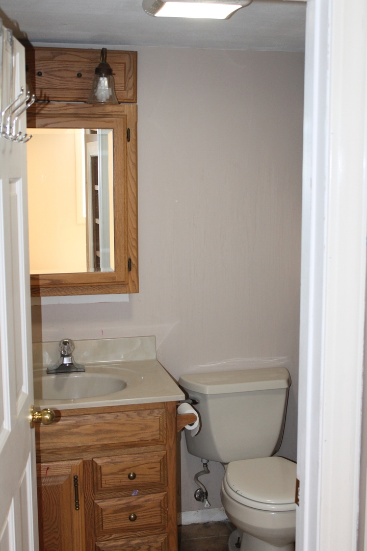 235 S Stewart Street Property Photo 43