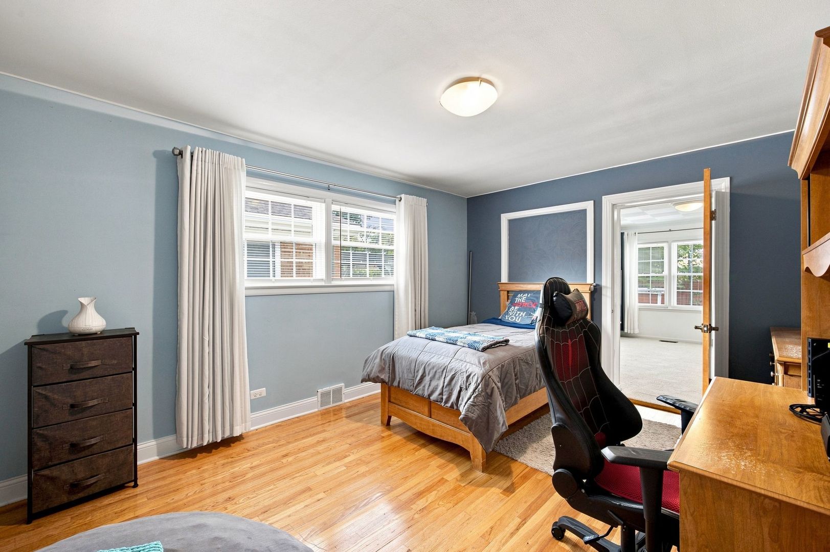 8626 Saint Louis Avenue Property Photo 11