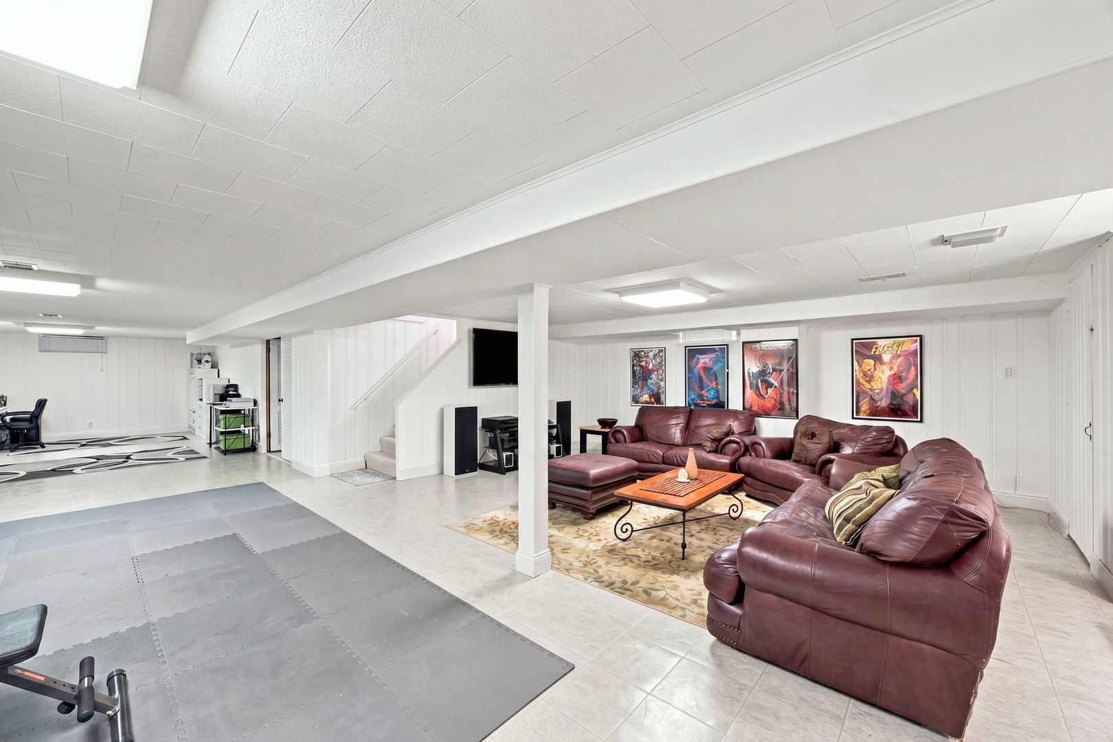 8626 Saint Louis Avenue Property Photo 15