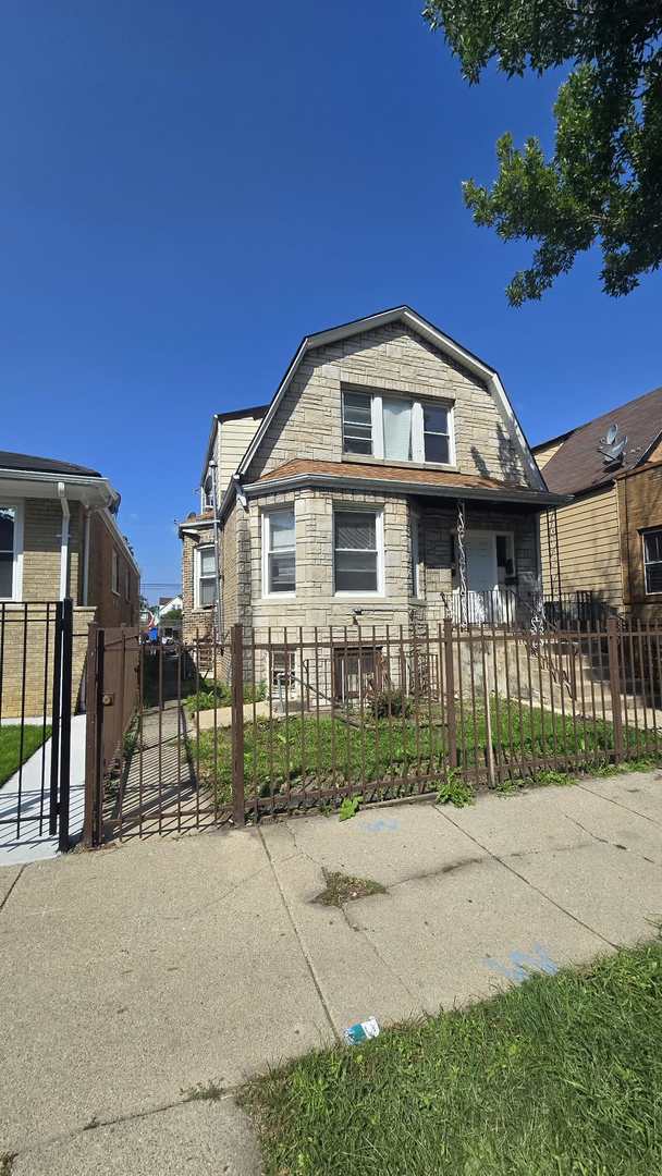 6640 S Wolcott Avenue Property Photo 3