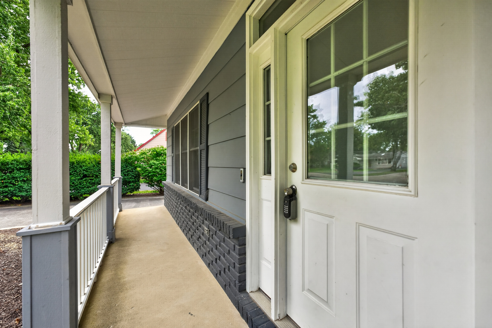 6914 Brookbank Road Property Photo 5