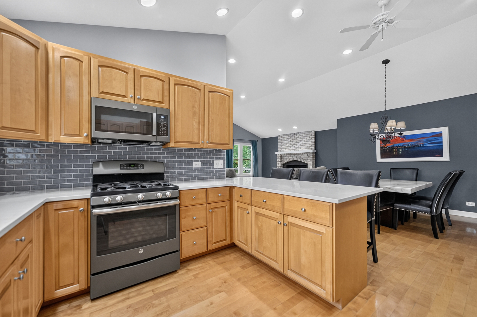 6914 Brookbank Road Property Photo 17