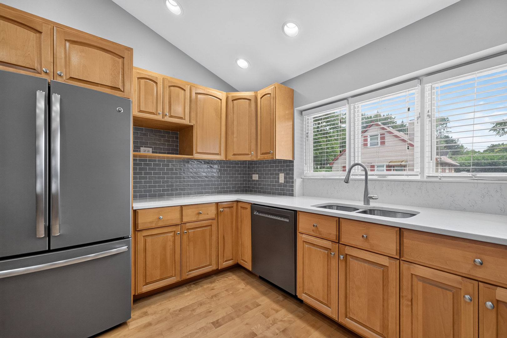 6914 Brookbank Road Property Photo 18