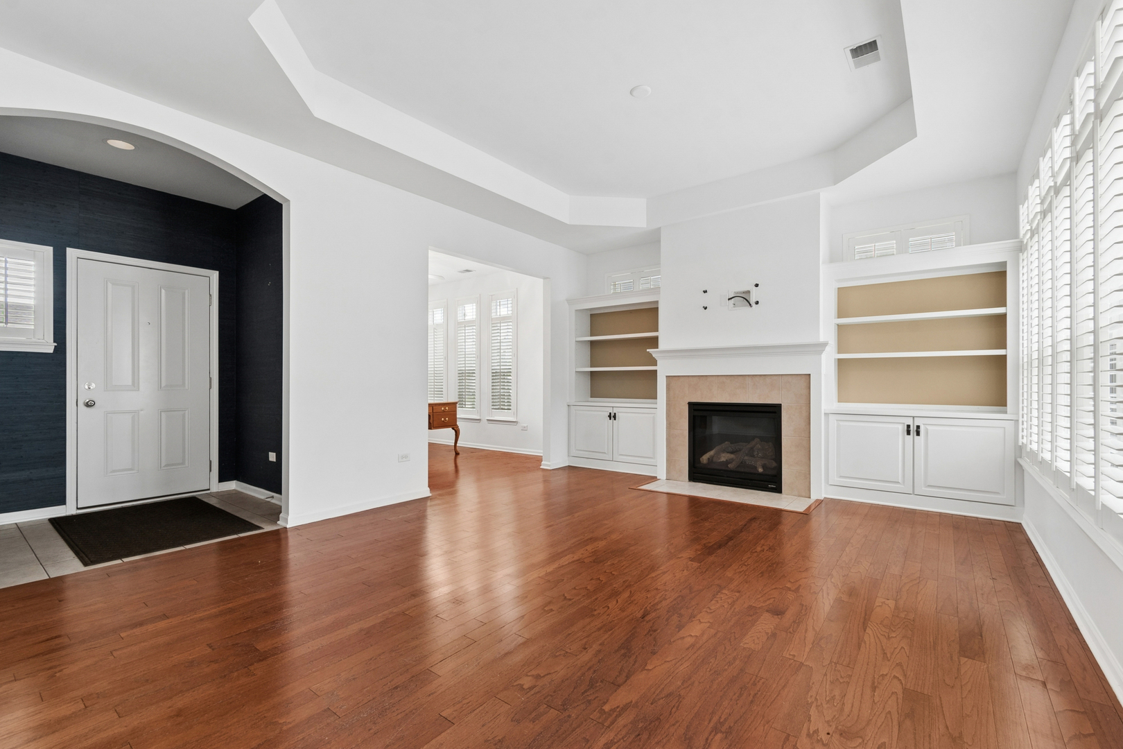 613 Handel Lane Property Photo 4