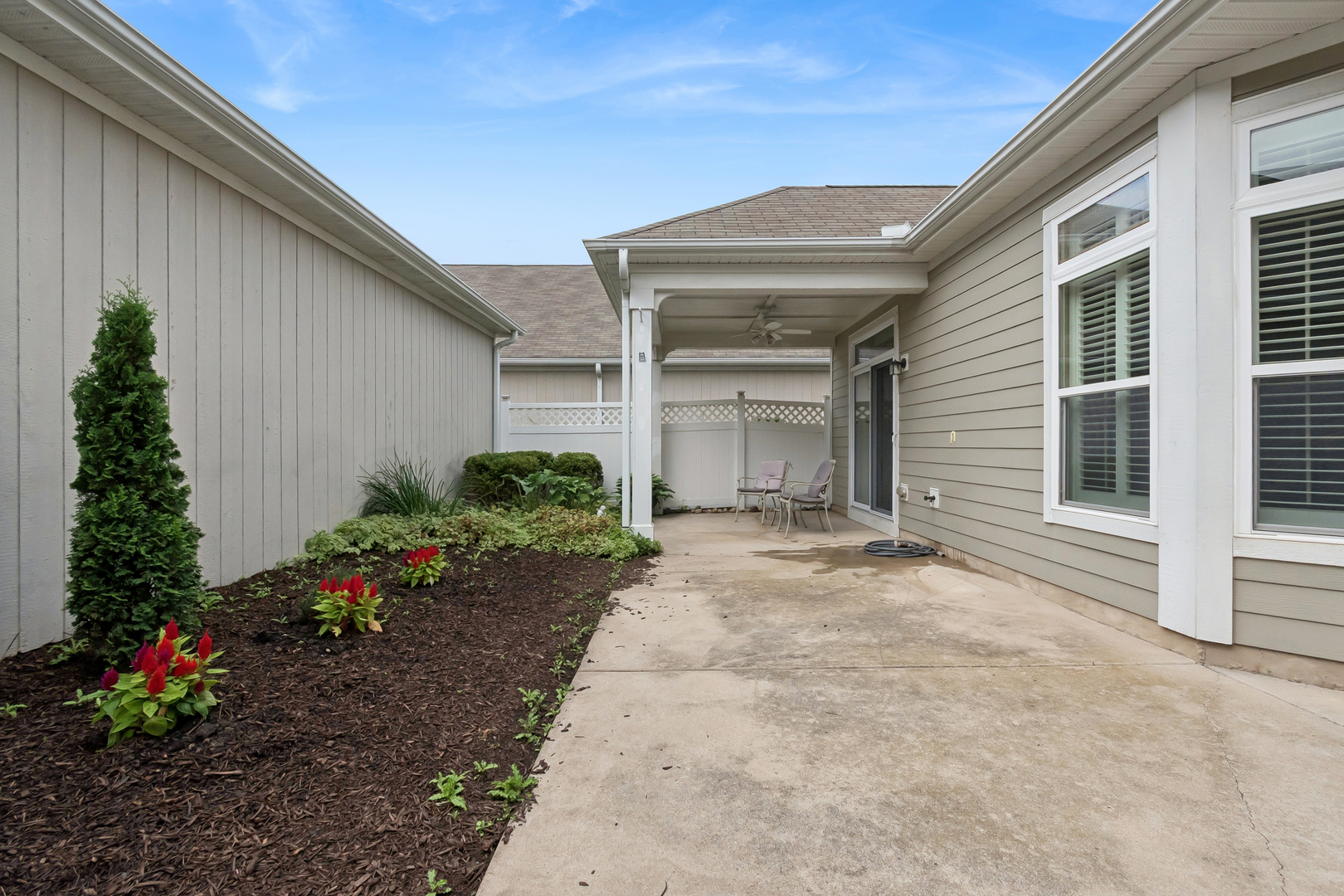 613 Handel Lane Property Photo 25