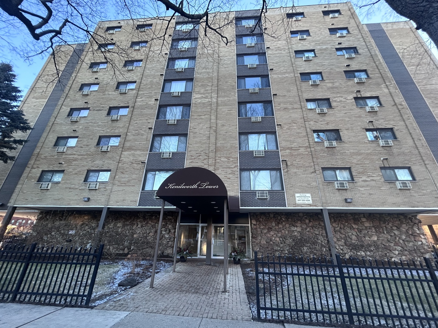 110 N Kenilworth Avenue 2A Property Photo 1