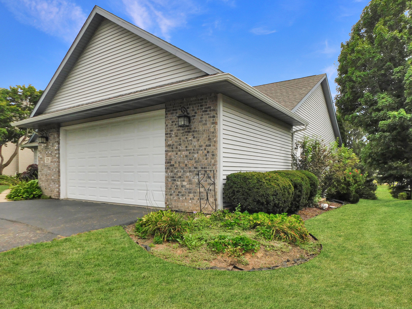 128 Foxfire Place Property Photo 14