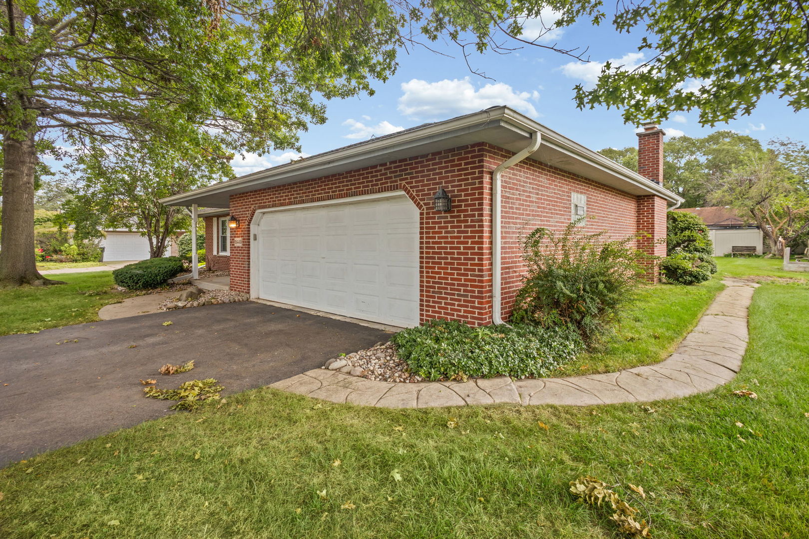 18449 Holland Road Property Photo 3