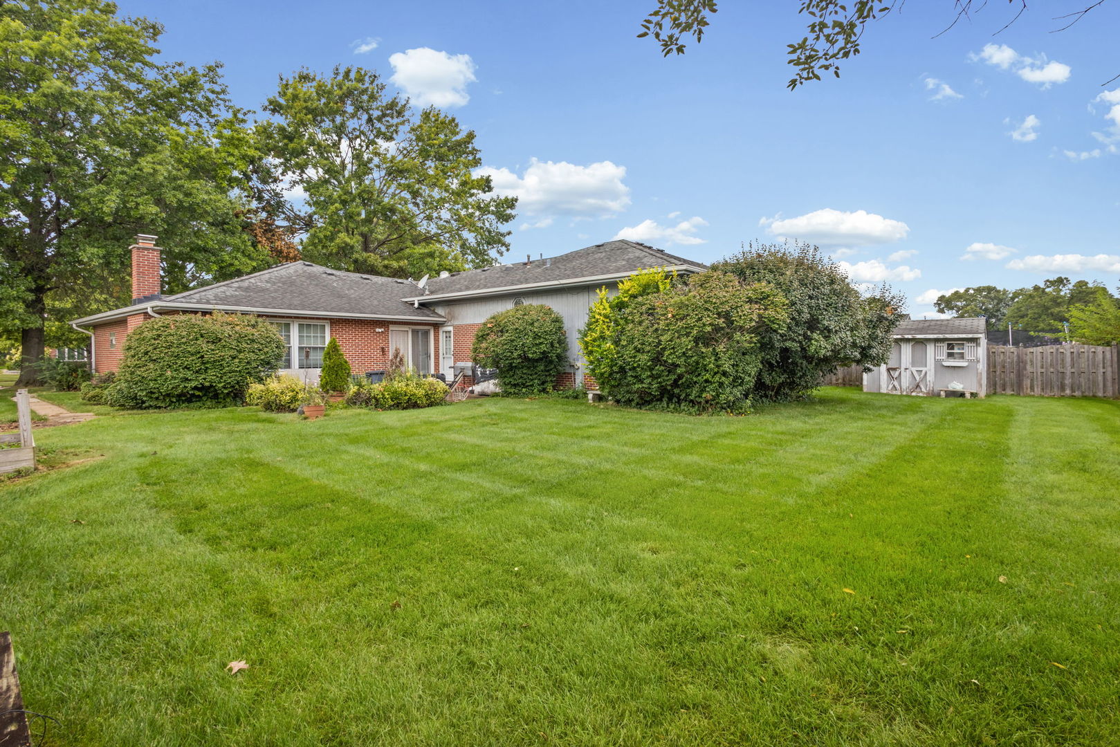 18449 Holland Road Property Photo 4