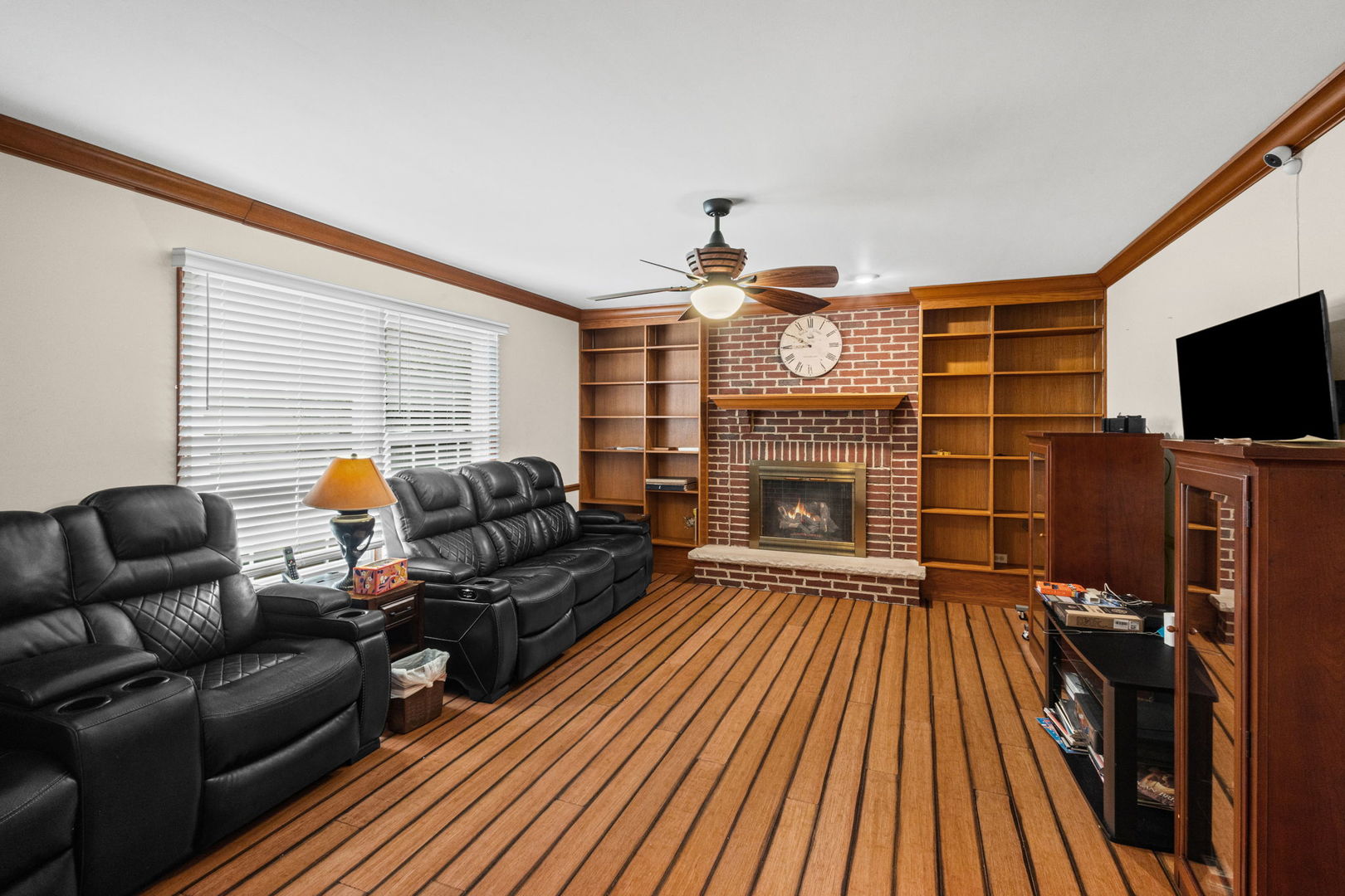 18449 Holland Road Property Photo 12
