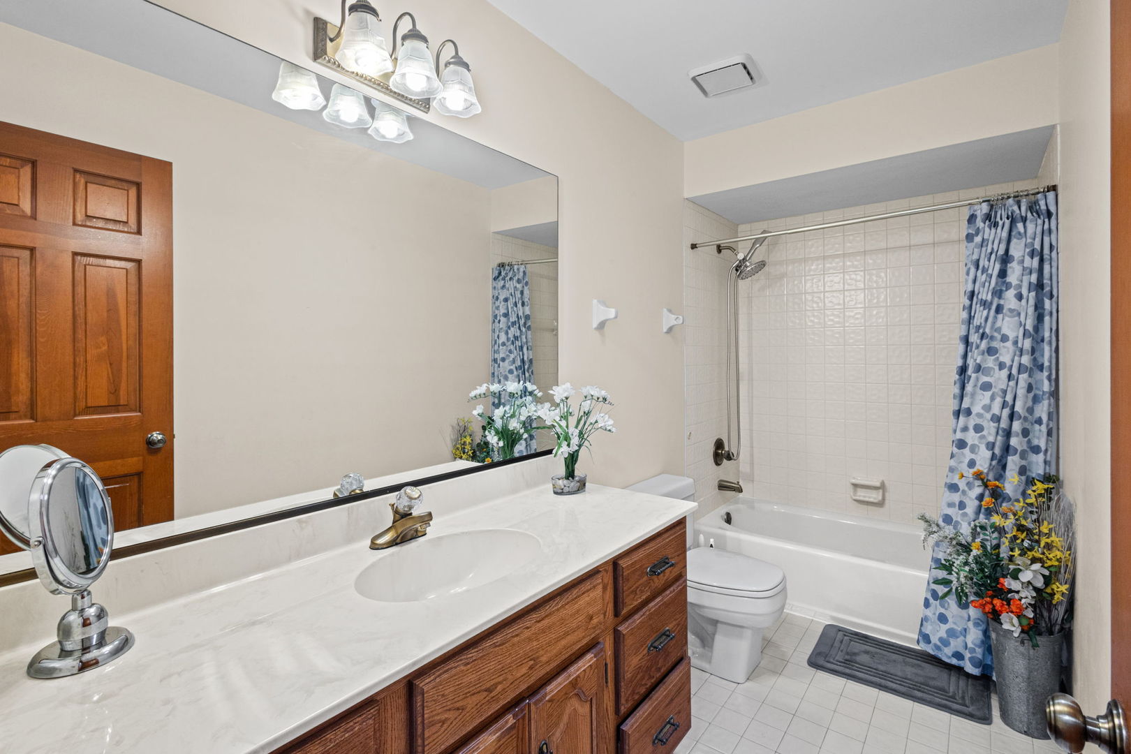 18449 Holland Road Property Photo 18