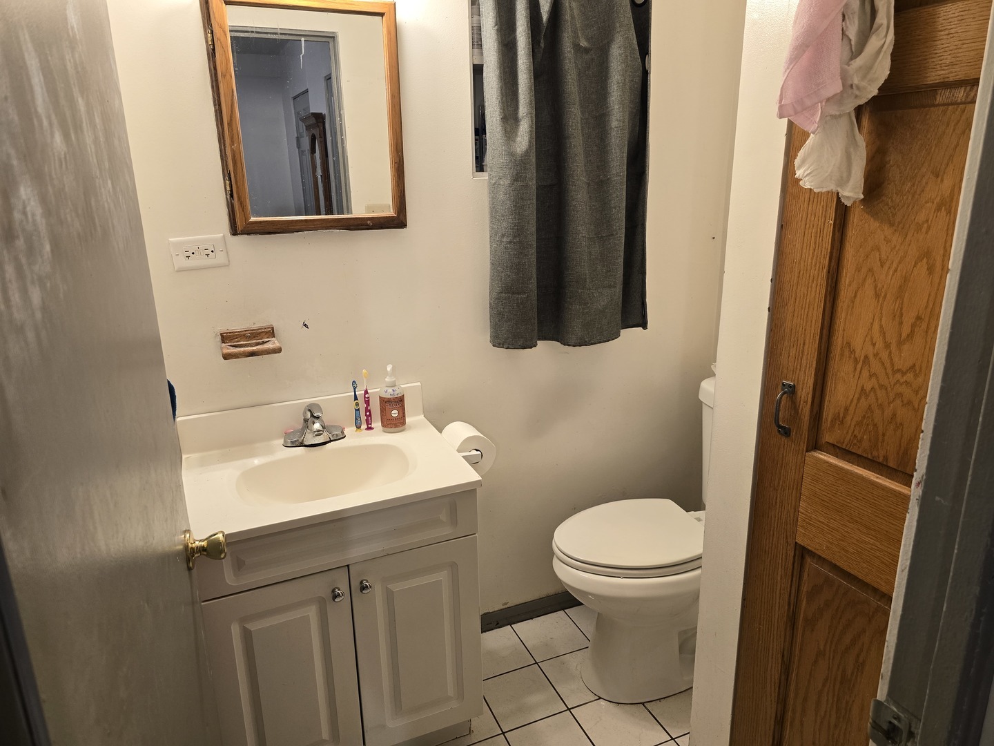 2345 W 144th Street Property Photo 23