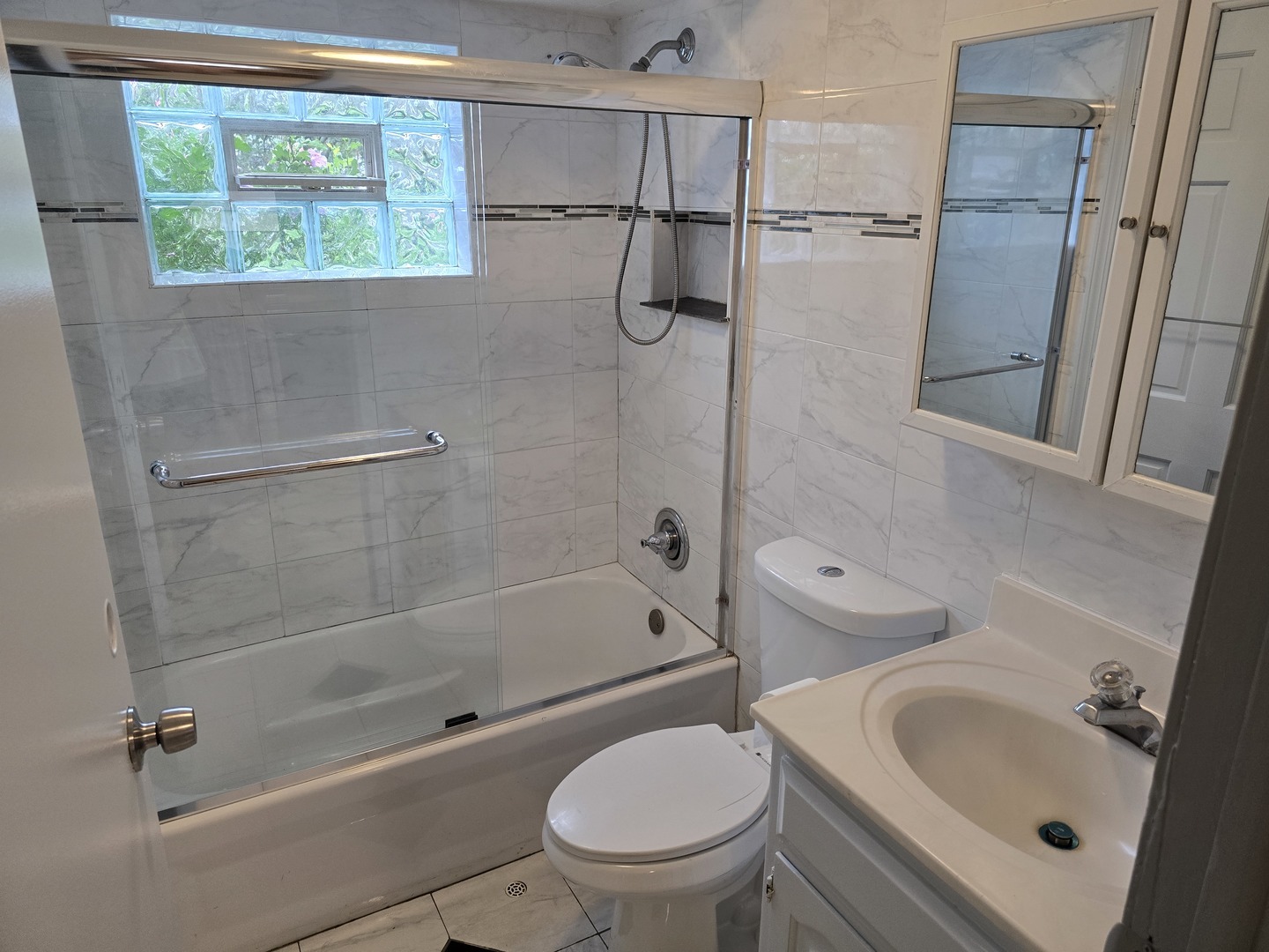 2345 W 144th Street Property Photo 34