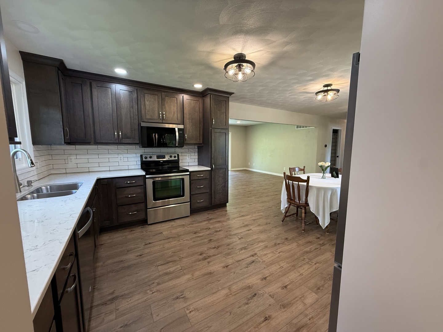 4065 Pinebrook Lane Property Photo 13