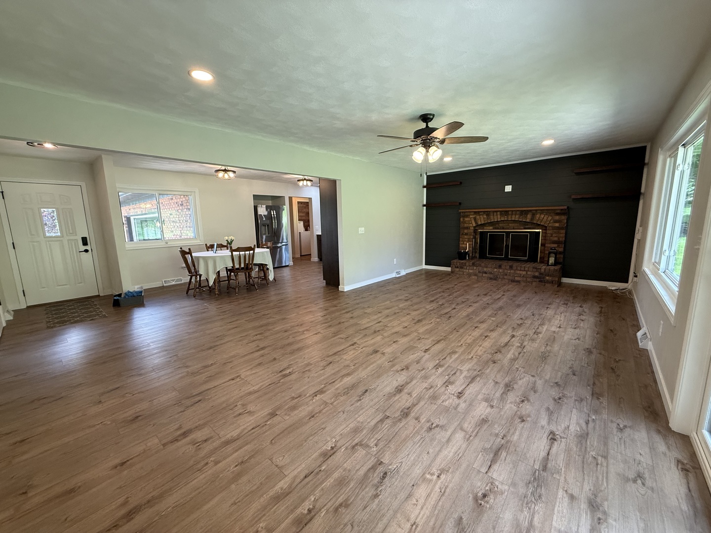 4065 Pinebrook Lane Property Photo 17