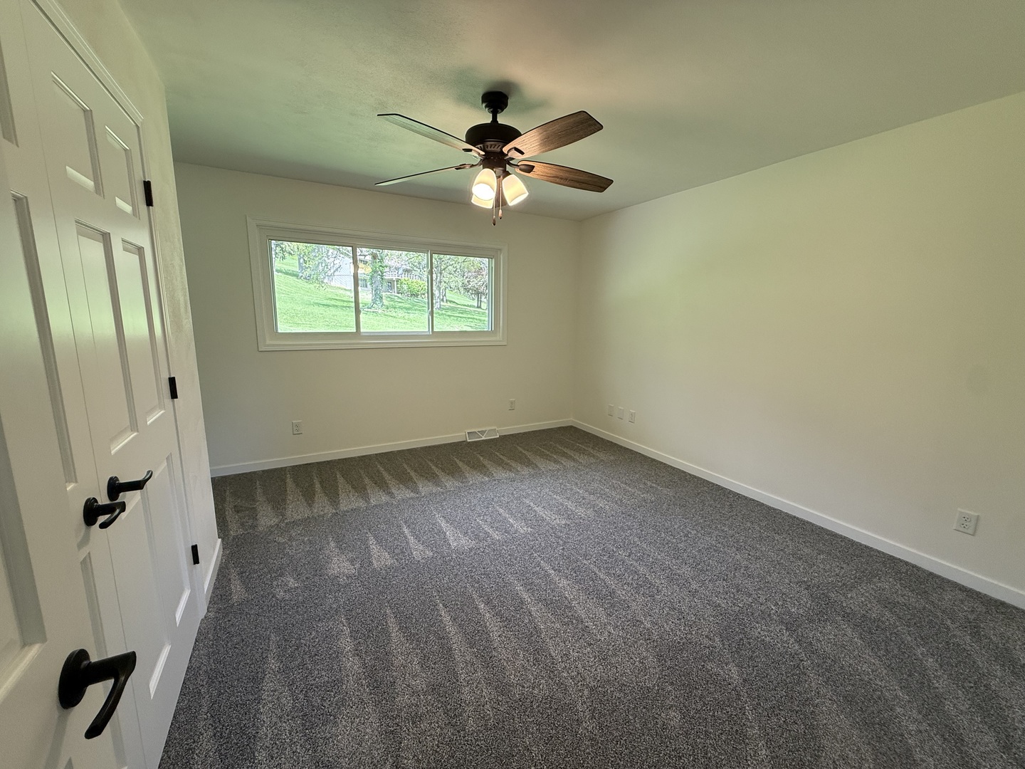 4065 Pinebrook Lane Property Photo 19