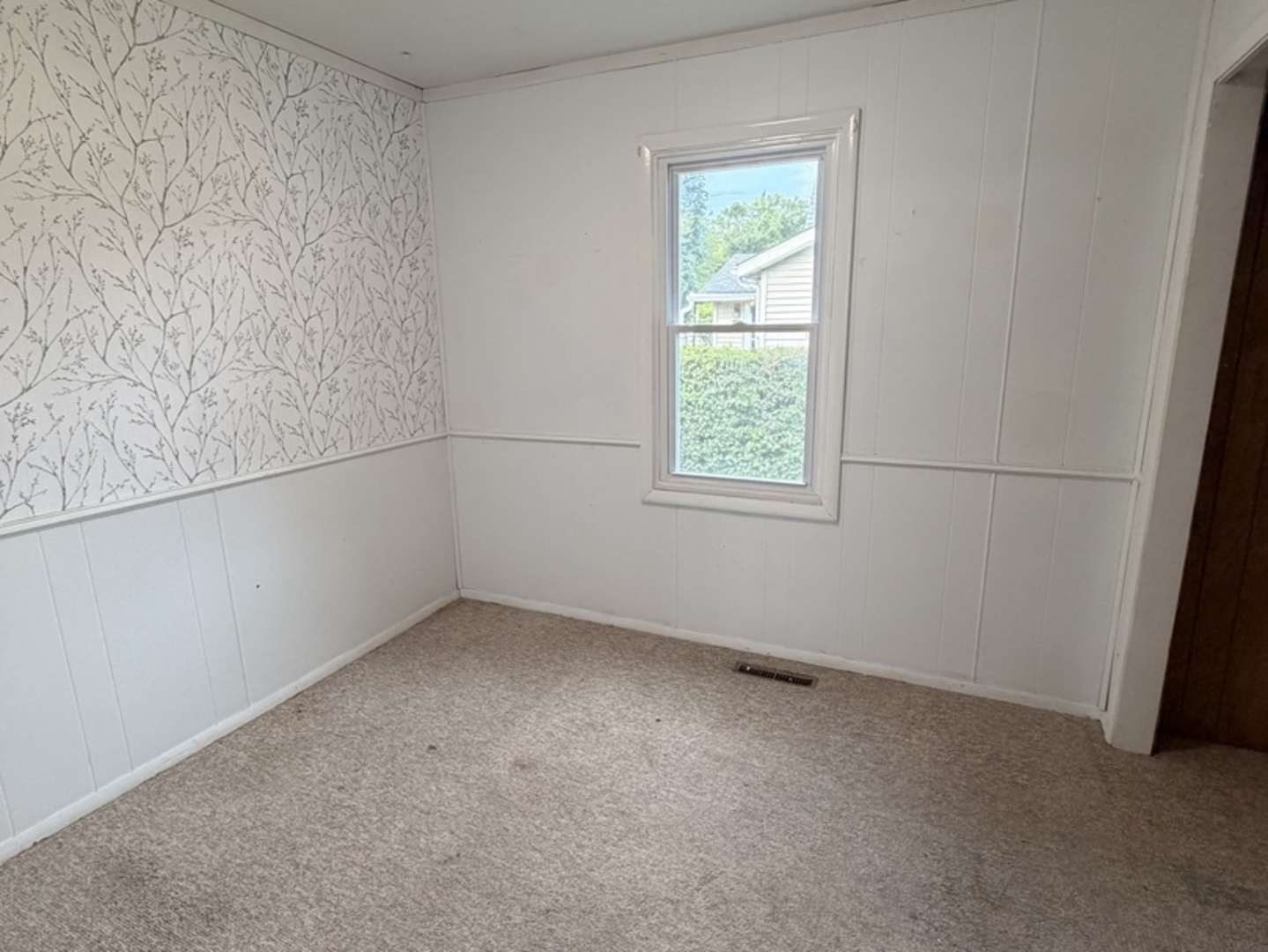 7420 Maple Drive Property Photo 7