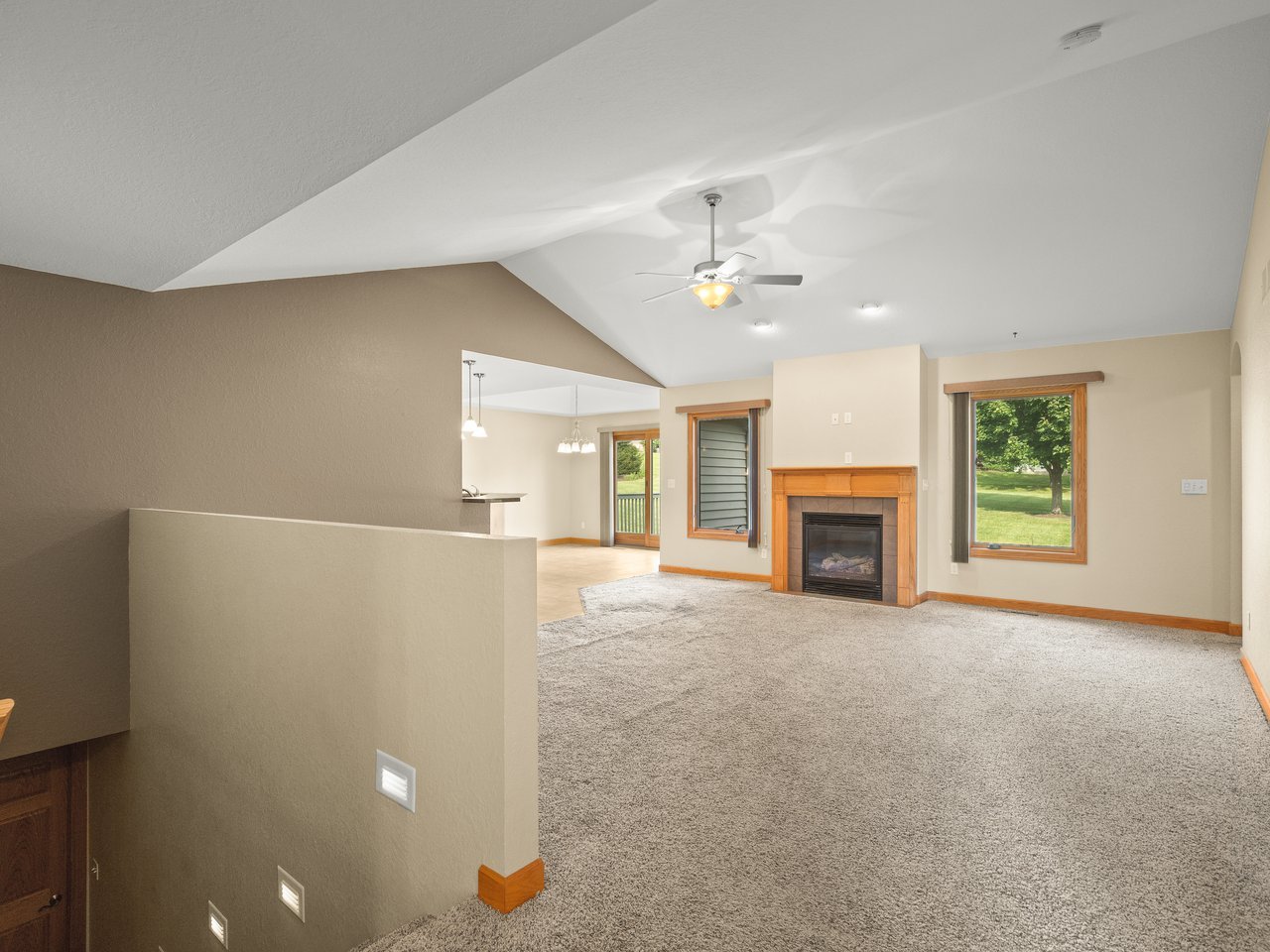 713 Birch Street Property Photo 6
