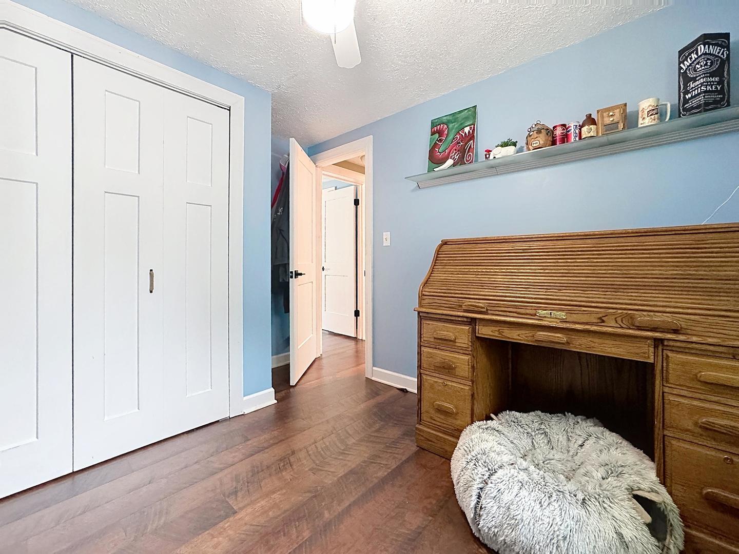 1810 Louise Street Property Photo 14