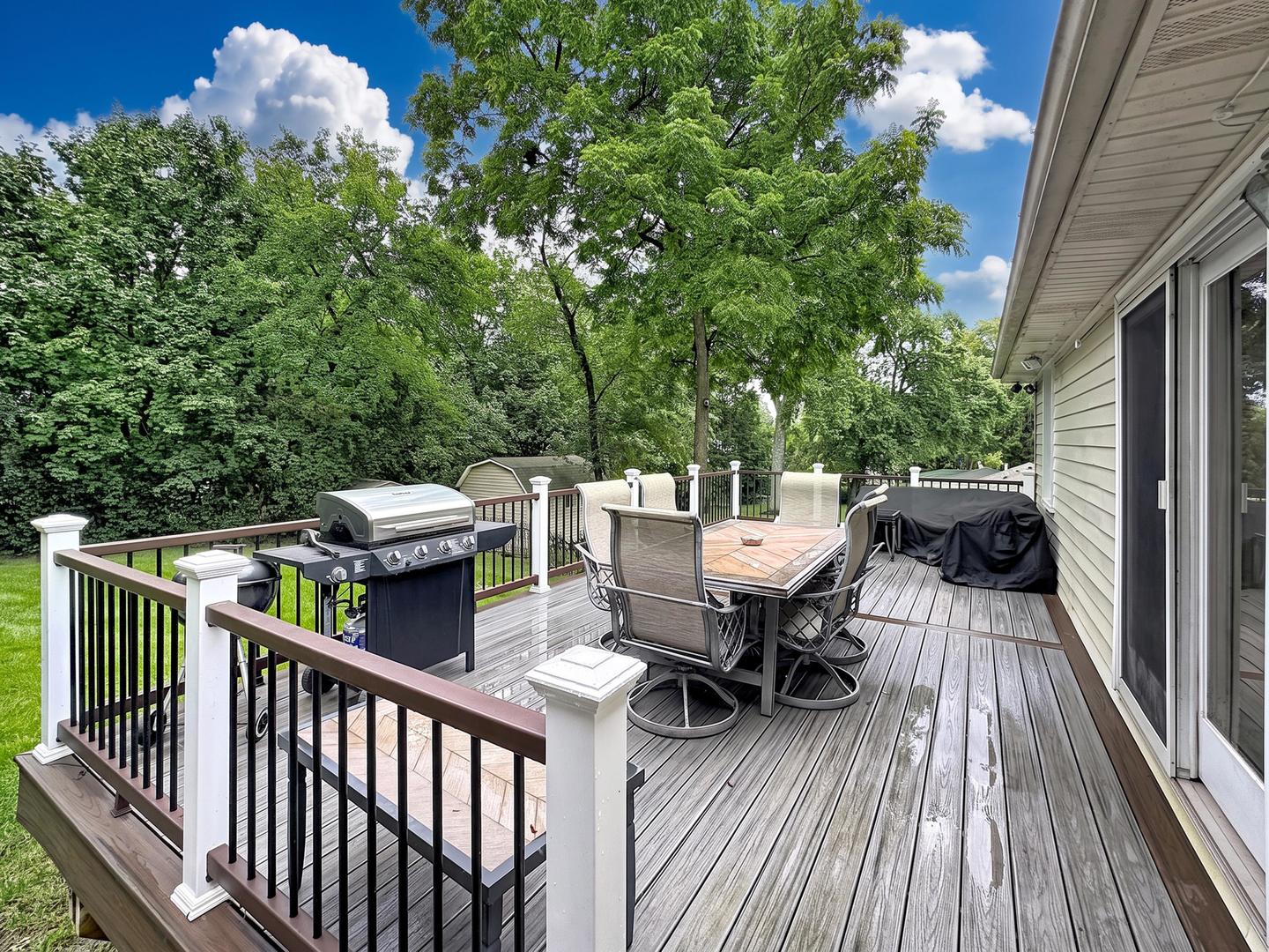 1810 Louise Street Property Photo 26