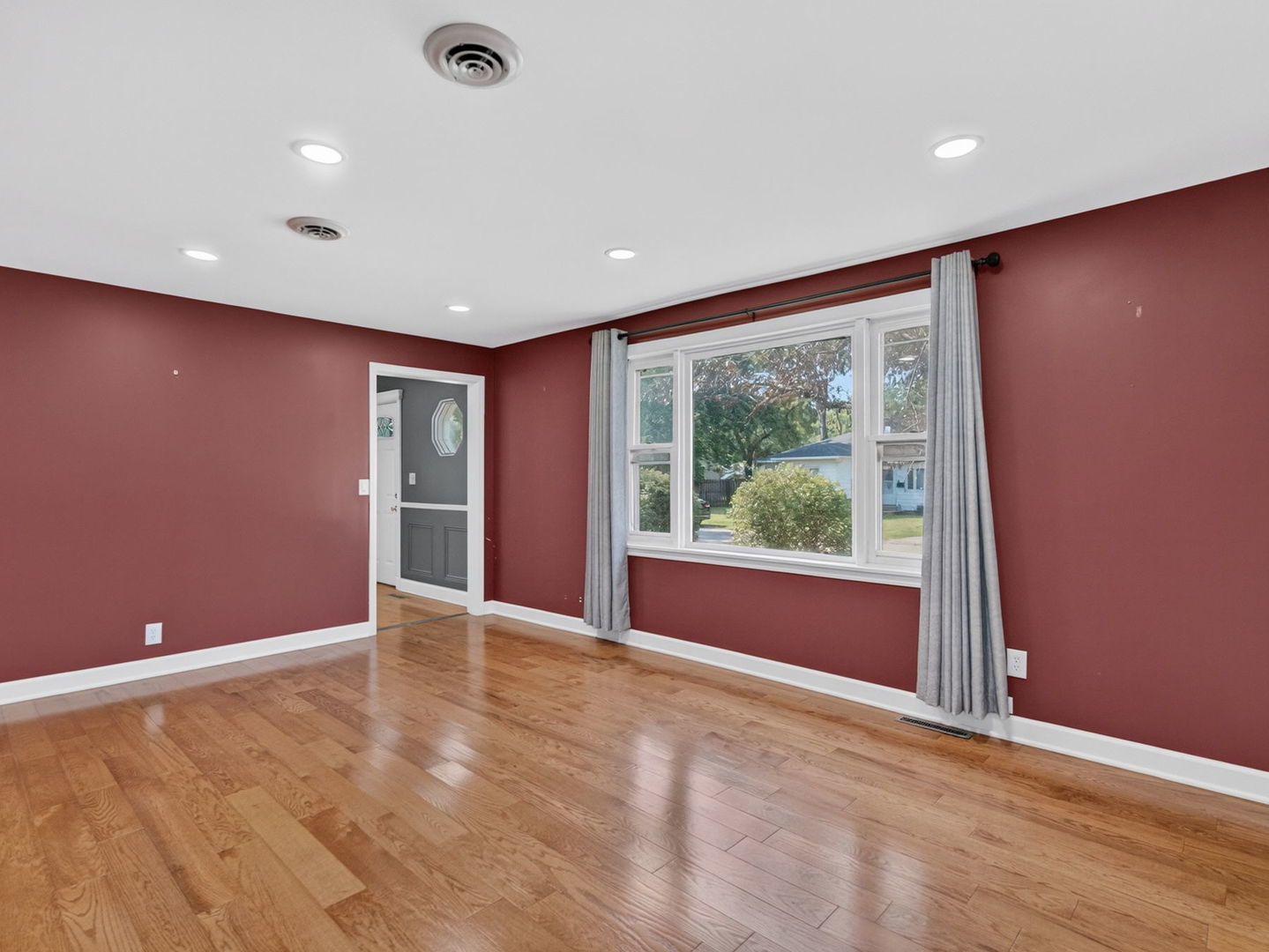 637 S Outer Drive Property Photo 29