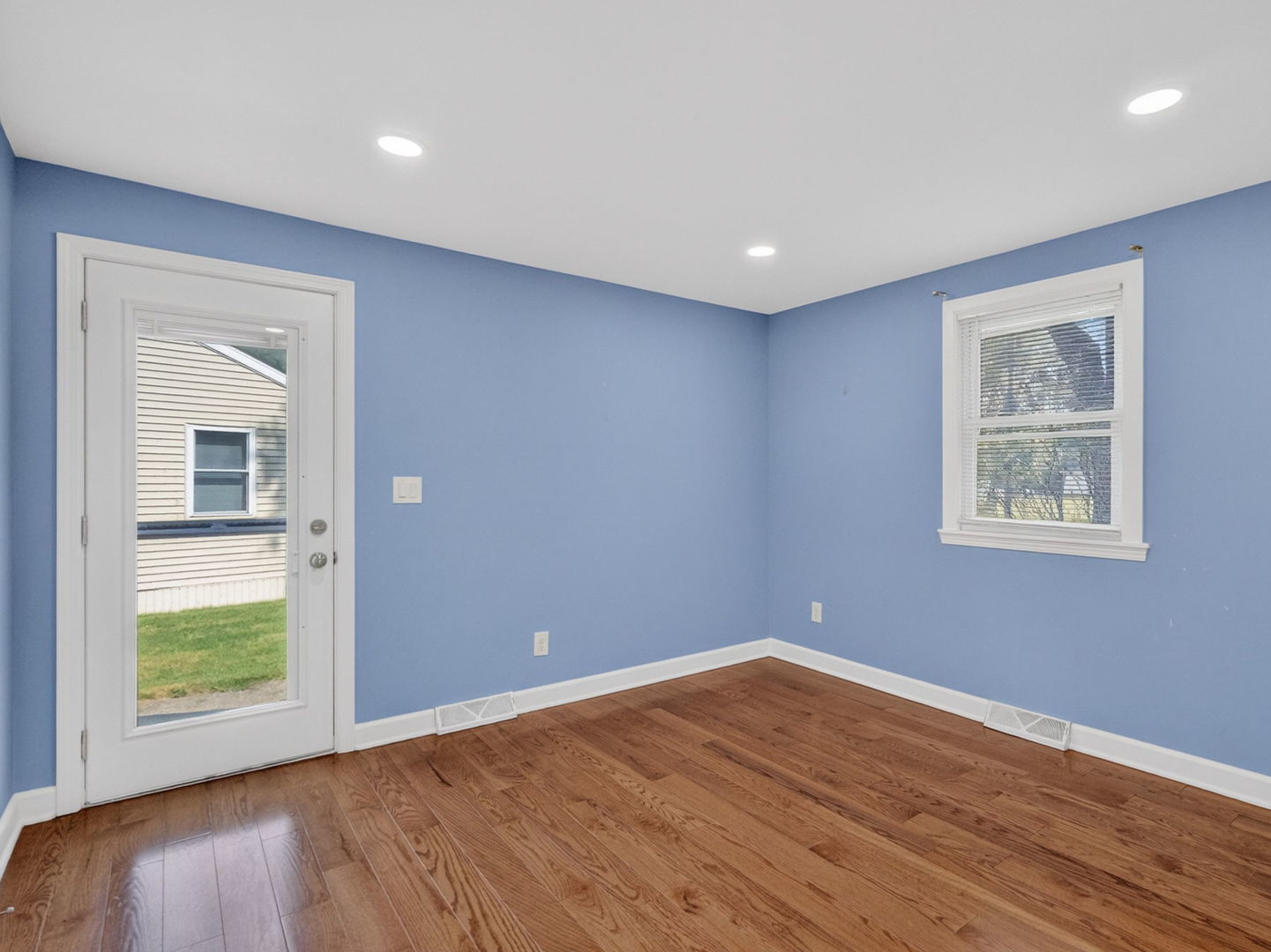 637 S Outer Drive Property Photo 33