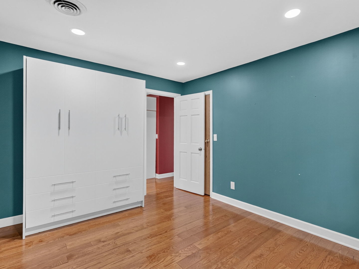 637 S Outer Drive Property Photo 40