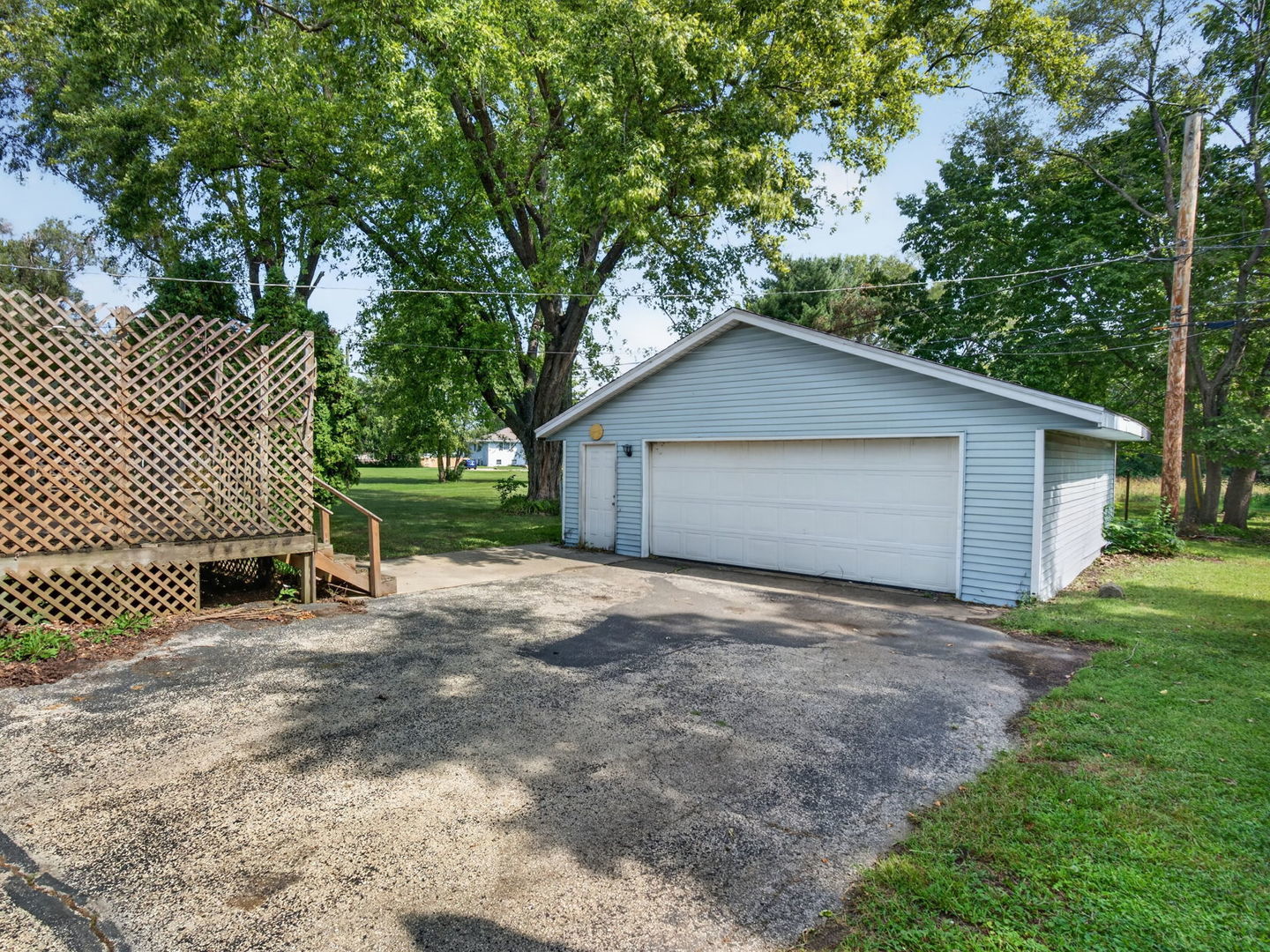 637 S Outer Drive Property Photo 46