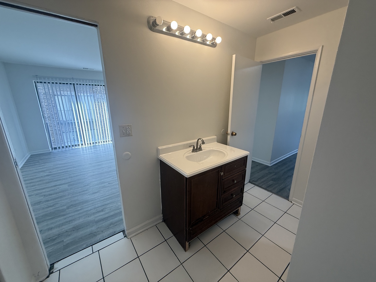 2310 N Harlem Avenue 503 Property Photo 15