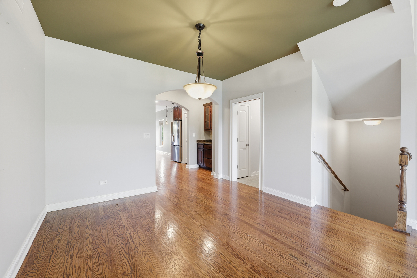 240 Regency Court C Property Photo 7
