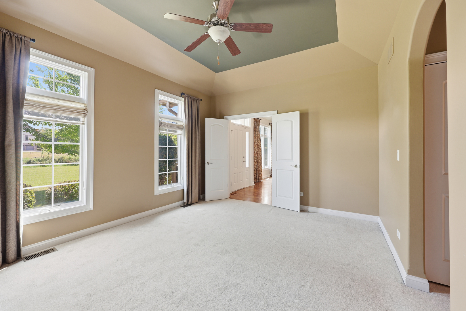 240 Regency Court C Property Photo 16