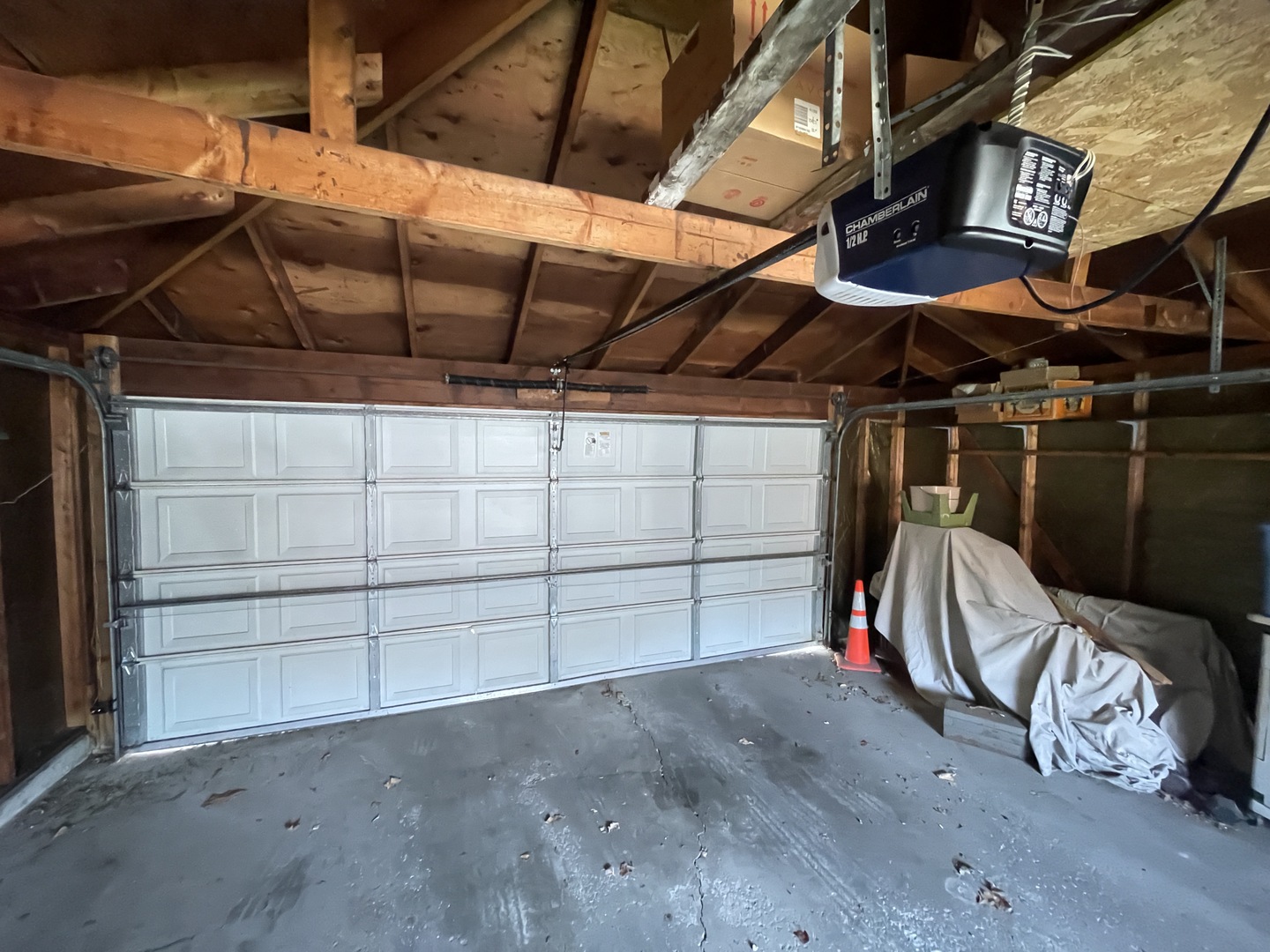 5819 S Narragansett Avenue Property Photo 11
