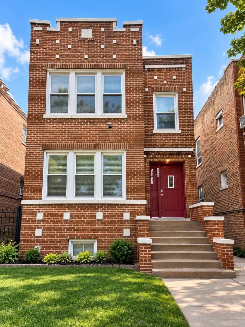 5948 S Washtenaw Avenue Property Photo 1
