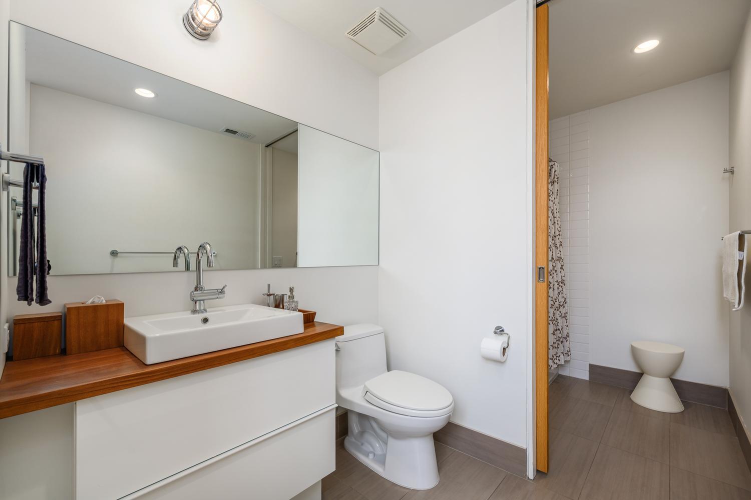 2041 W Roscoe Street Ph Property Photo 26