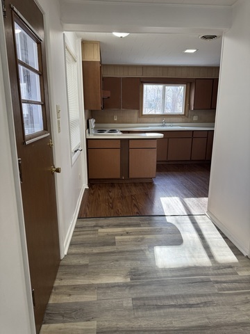 1103 37th St Court Property Photo 6