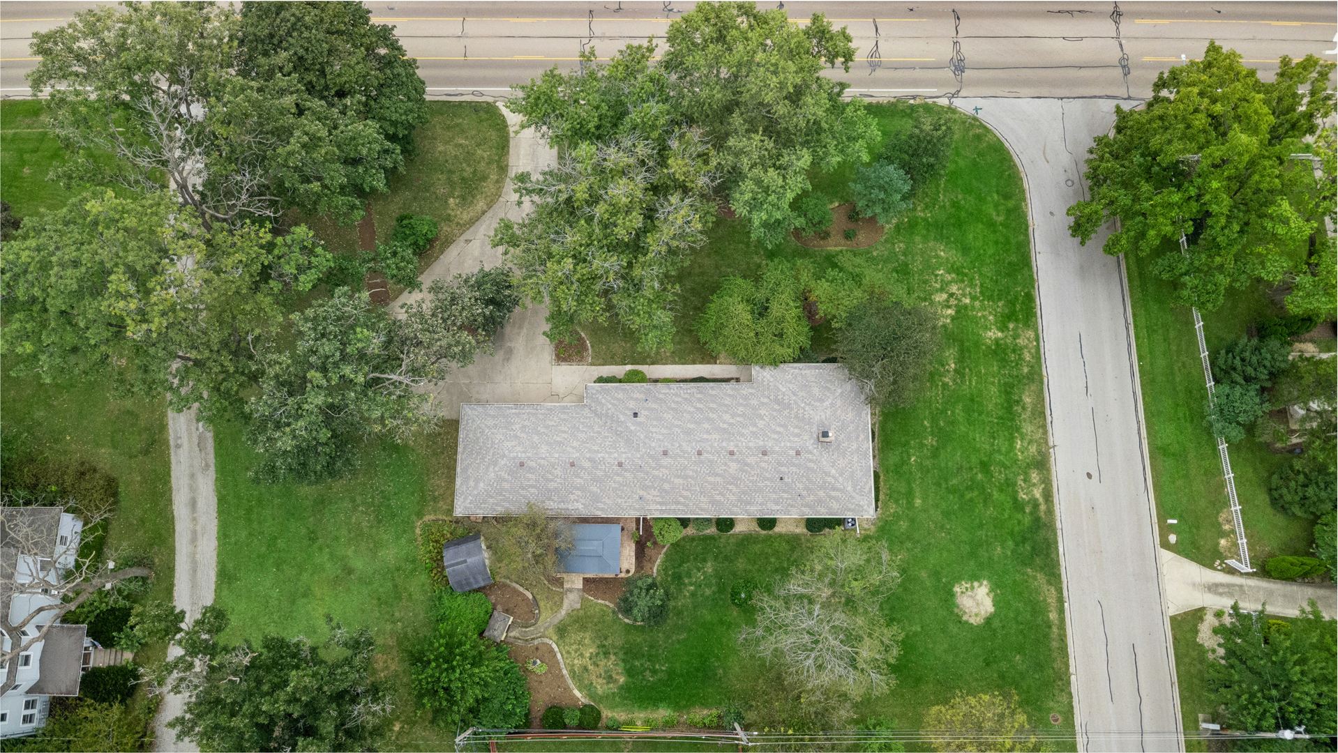 1191 S Batavia Avenue Property Photo 29