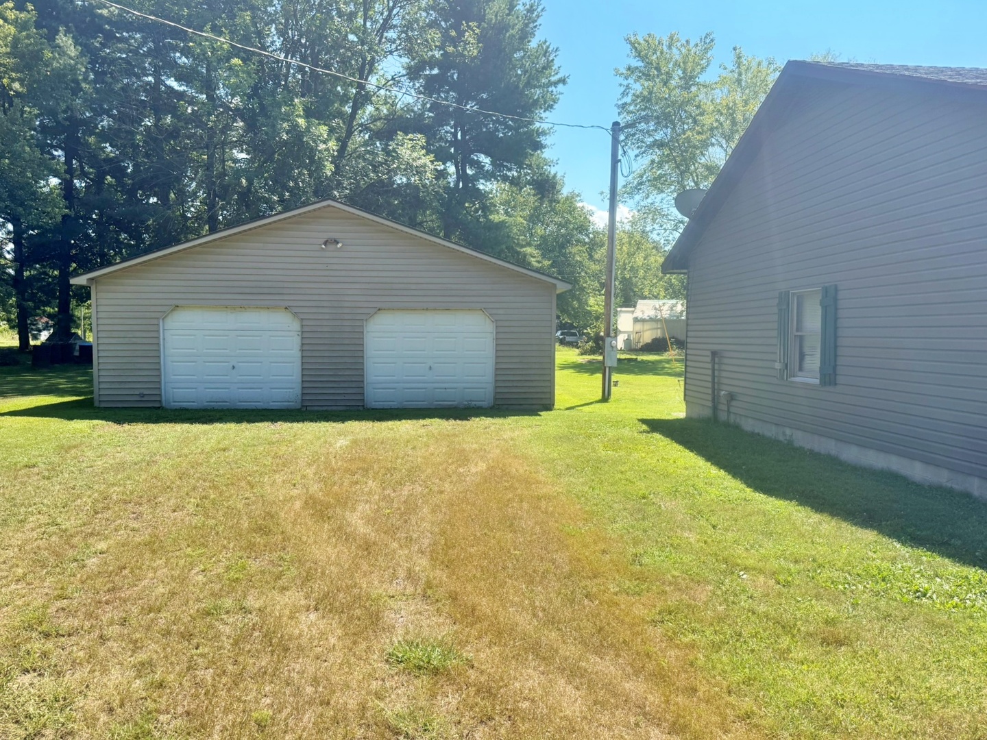 6820 Unity School Road Property Photo 3